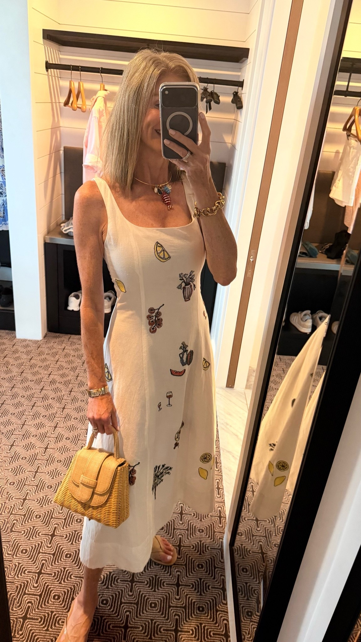 Chic dress for late summer travel! Size S

#LTKSeasonal #LTKTravel #LTKOver40