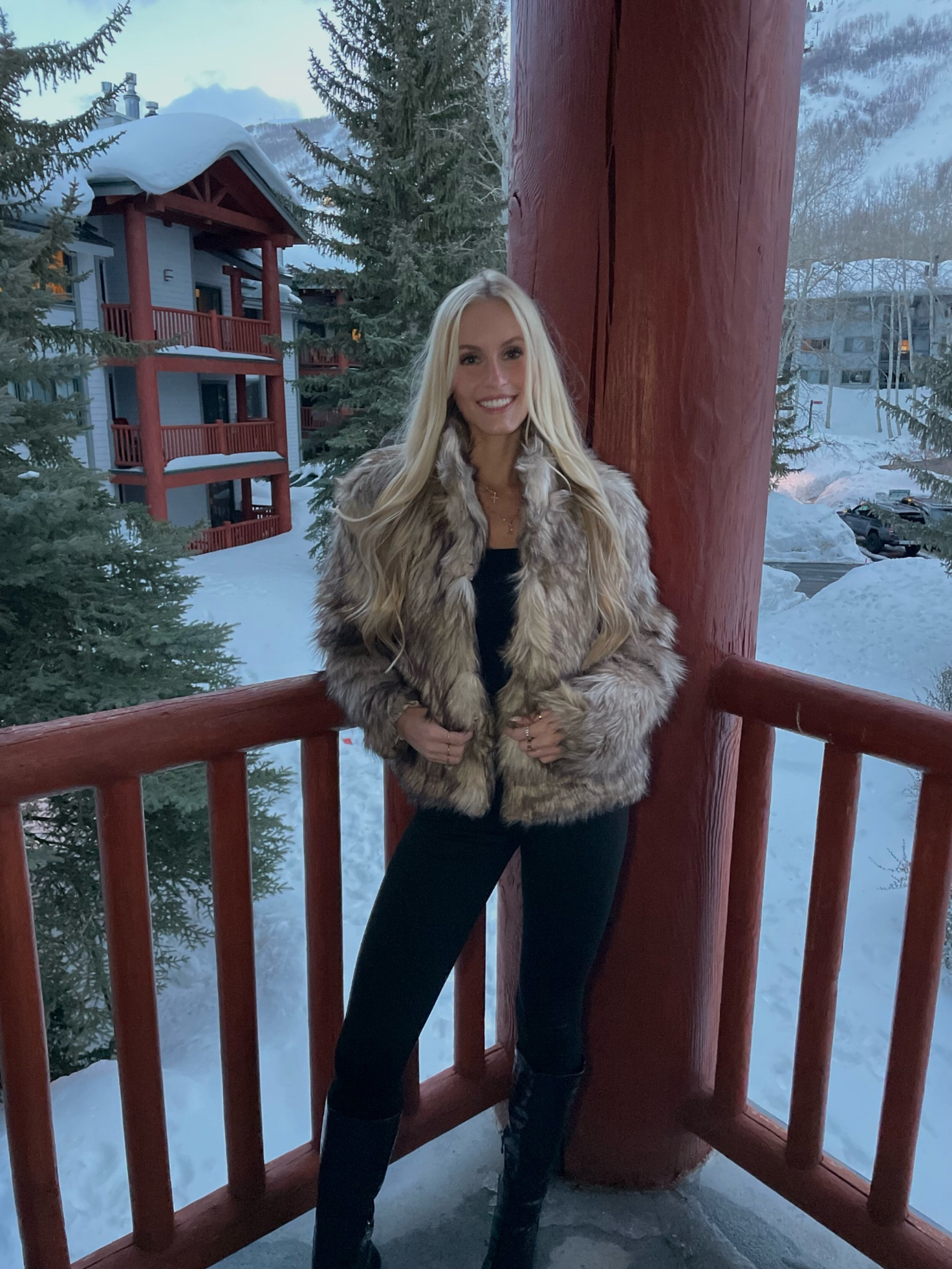 Women’s winter outfit. Fall boots. Knee high boots. Snow trip. Winter fashion. Ski trip outfit

#LTKtravel #LTKstyletip #LTKSeasonal