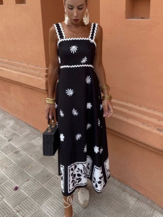 Zara Bloggers favorite cotton black printed midi dress with flowers 
Size XS NWT | Poshmark