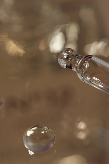 N°12 Bronzing Face Drops | +Lux Unfiltered