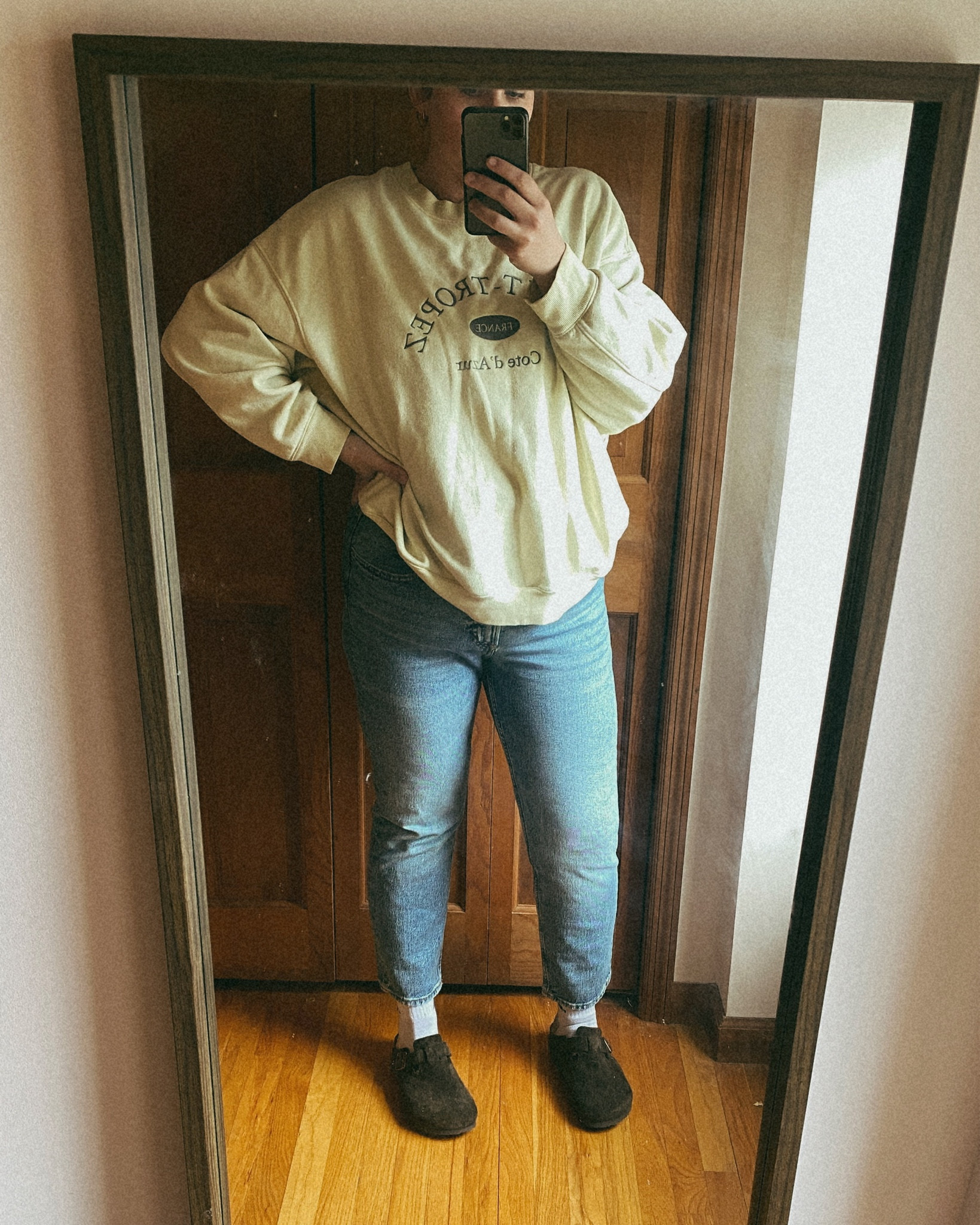Butter yellow + the perfect straight leg jeans for $30

#LTKMidsize #LTKSeasonal #LTKFindsUnder50