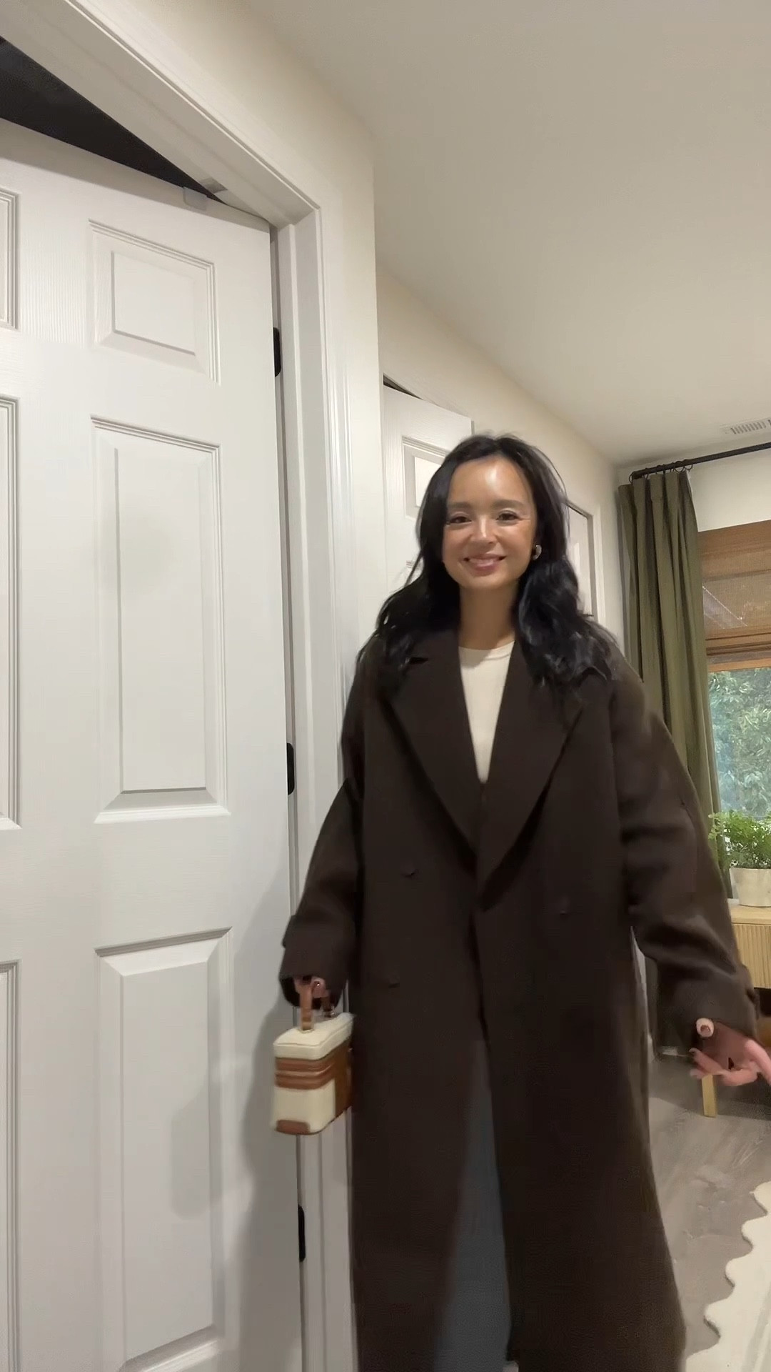 What I’m wearing to a friend’s birthday featuring the most delicious chocolate coat

#LTKFindsUnder100 #LTKSeasonal #LTKParties