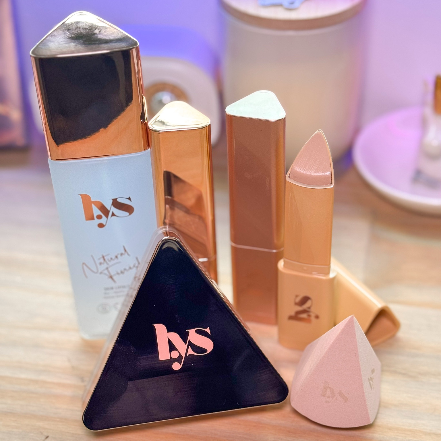 Hey y’all! I jumped on the LYS bandwagon a couple of weeks ago since it had been on my FYP a lot, and let me tell you, it’s been a game-changer! 💕

The makeup is super easy to color match, and it feels like I’m wearing nothing at all. Which is a big win because lately I’ve been struggling with wanting anything on my face lately. 😩

Have you given LYS a try yet? I’d love to hear your thoughts! And if you haven’t, definitely go for it. It’s totally worth it, and the whole brand is under $30! 🥳

#LTKBeauty #LTKFindsUnder50