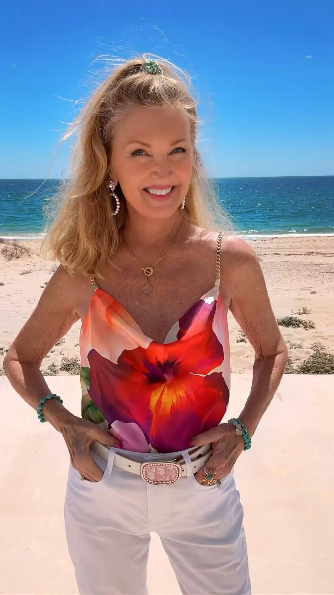 Who has the best sales?
Boston Proper!
Plus my code is good on sale items!

Tops, jeans, pearl earrings: 
Boston Proper
CODE: CHICINSP20
20% off first purchase + Free Shipping

#LTKSaleAlert #LTKdayinmylife #LTKootd