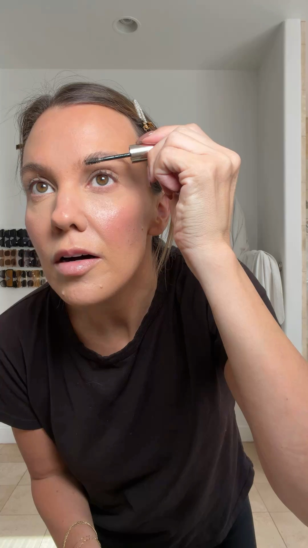 I always love trying new makeup products and all of these are so good! 

Dior Velvet Veil Primer

Westman Atelier Foundation - shades T1 and M4

One size color corrector stain sticks - shades baby pink and ultra pink 

YSL blushes - shades 23 and 44
 Marc Jacobs concealer - shade 210O 

Nars blush - shade love deep

Dolce&Gabbana blush - shade blissful mauve

One size setting spray - powder melt 

Rare beauty eyebrow gel - shade cool brown 

Hung Vanngo eye palette - shade timeless taupe 

Chanel eyeshadow liner - shade 04

KJH Mascara - shade black 

KJH lip crayon - shade enigma 

Gucci lipstick - shade elsa hazel 

M.ph lip gloss - shade pretty please

One size setting spray - Cocoa glow

Beauty, makeup, makeup routine, beauty must haves, mature makeup, makeup finds, new makeup

#LTKBeauty