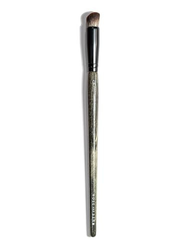Rose and Ben Beauty C31 Spot Concealer Brush | Angled Design for Effortless Blending | High Coverage, Seamless Finish | Cruelty-Free Bristles | Amazon (US)