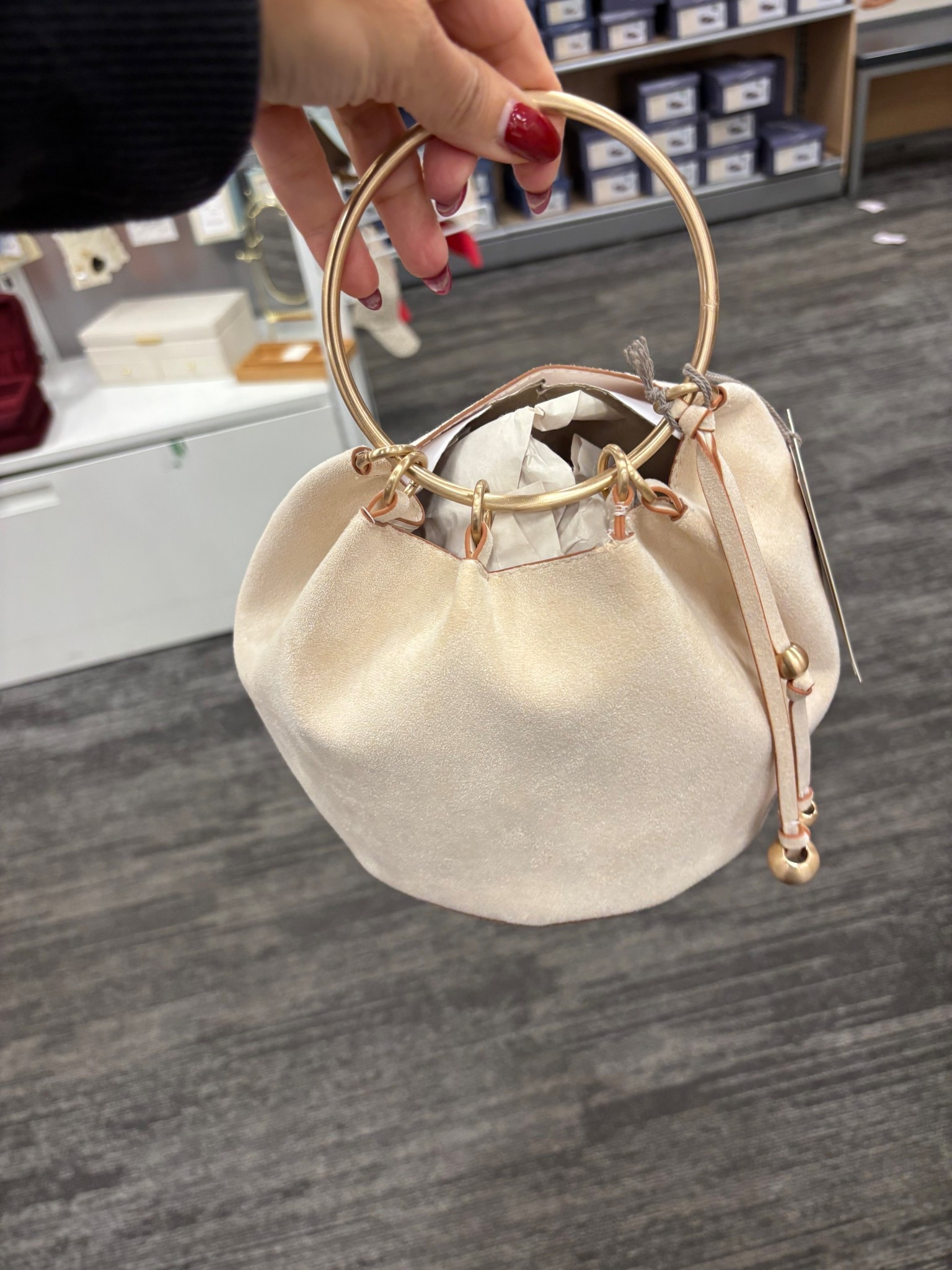 Gathered bracelet handbag
Cream and black options 
$20


#LTKGiftGuide #LTKFindsUnder50