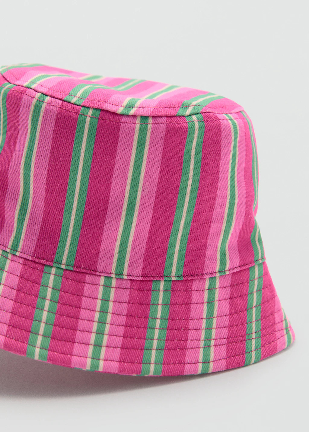 Chapeau bob imprimé - Femme | MANGO France métropolitaine | MANGO (FR)