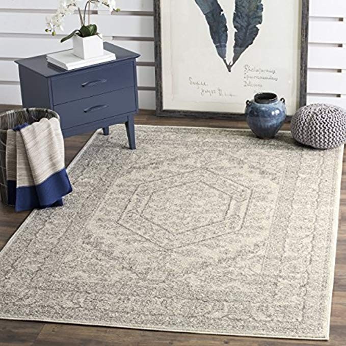 Safavieh Adirondack Collection ADR108B Ivory and Silver Oriental Vintage Medallion Area Rug (8' x 10 | Amazon (US)