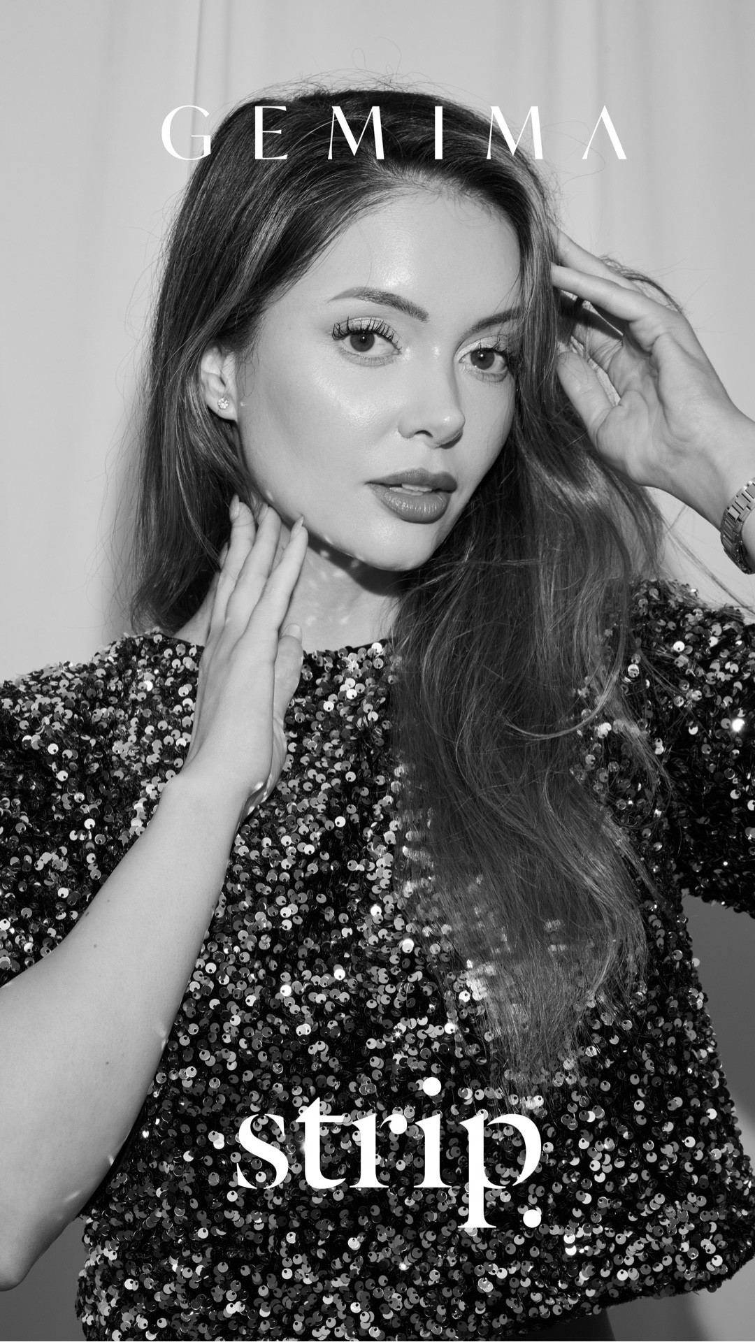 The festive season is here! I’m loving sequins this year! Especially sequins on top of velour!

I’m wearing size XS in the top. 

#4thandreckless #festive #festiveseason #sparkles #sequins #sequintop #sequindress #sparklydress #christmasdo #christmasworkdo #workdo #partyoutfit #partydress #christmasdress #eveningwear #whattowear #stylingtips #stylingideas #selfridges 

#LTKxSelfridges #LTKpartywear #LTKfestive