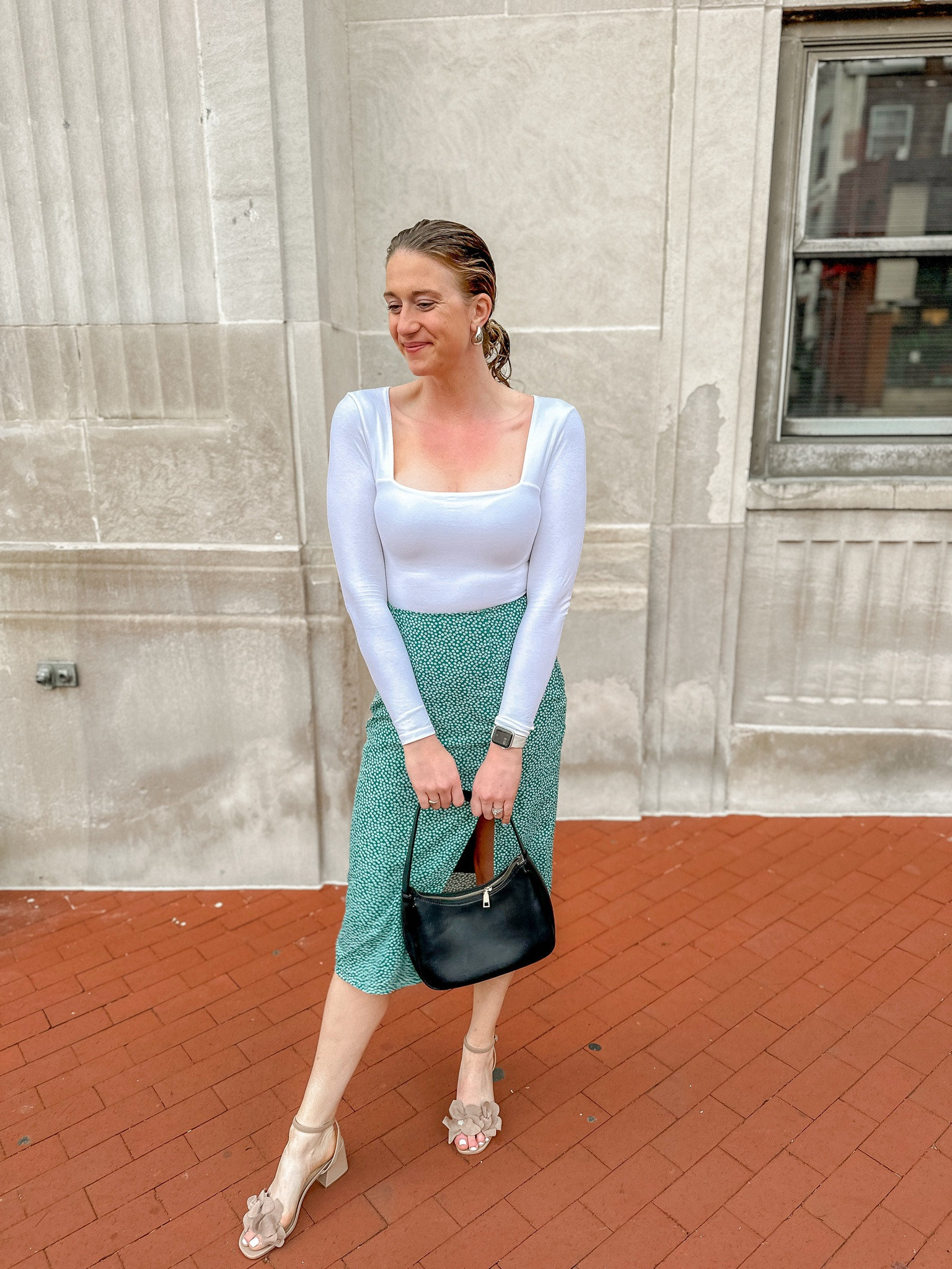 date night outfit 💚

size medium white bodysuit, size medium green floral midi skirt (skirt is old but linked similar)

#LTKWorkwear #LTKStyleTip #LTKFindsUnder50