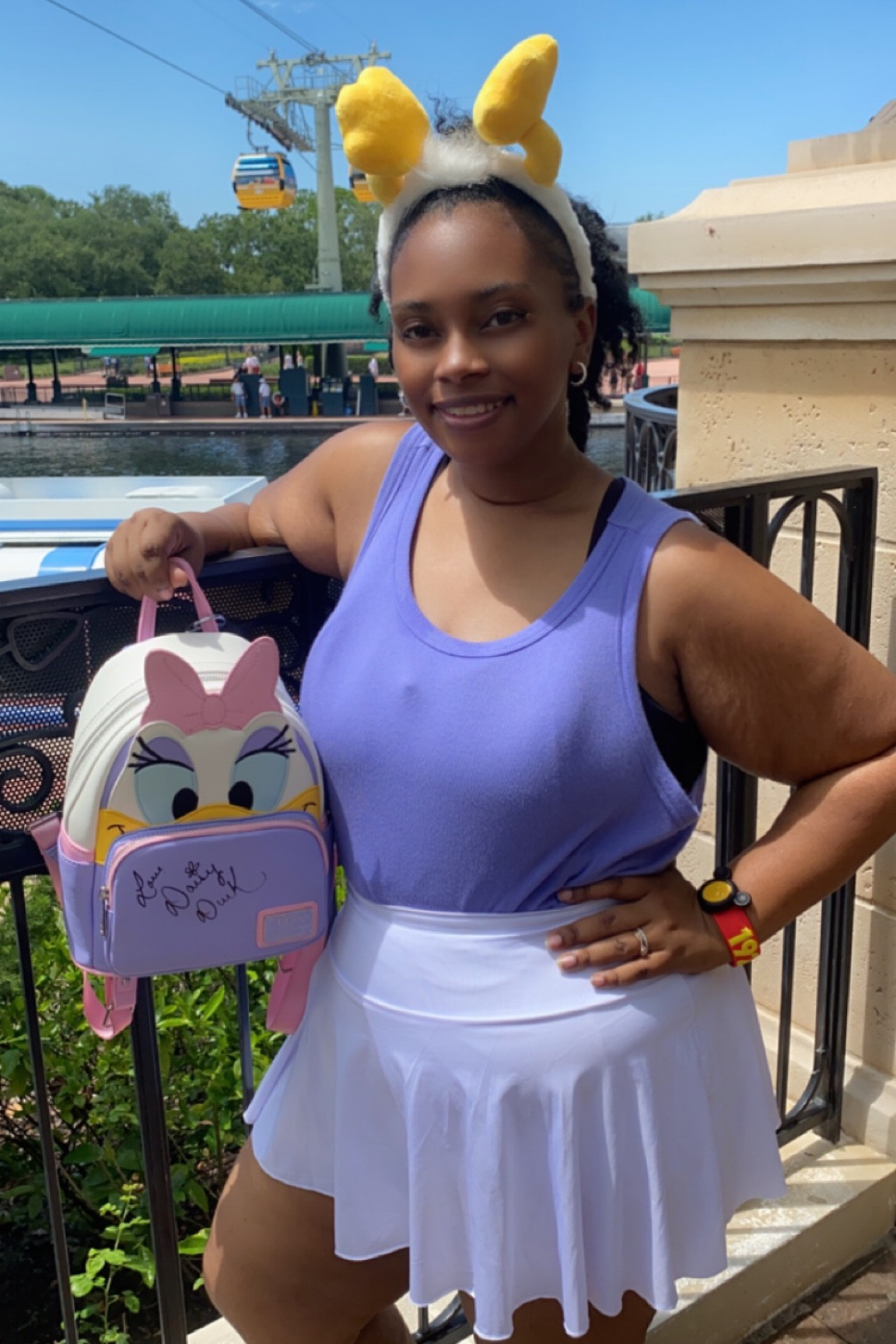 Disney Mom! Daisy Duck Disney Bound! Walt Disney World ootd 

#LTKtravel #LTKunder50 #LTKcurves