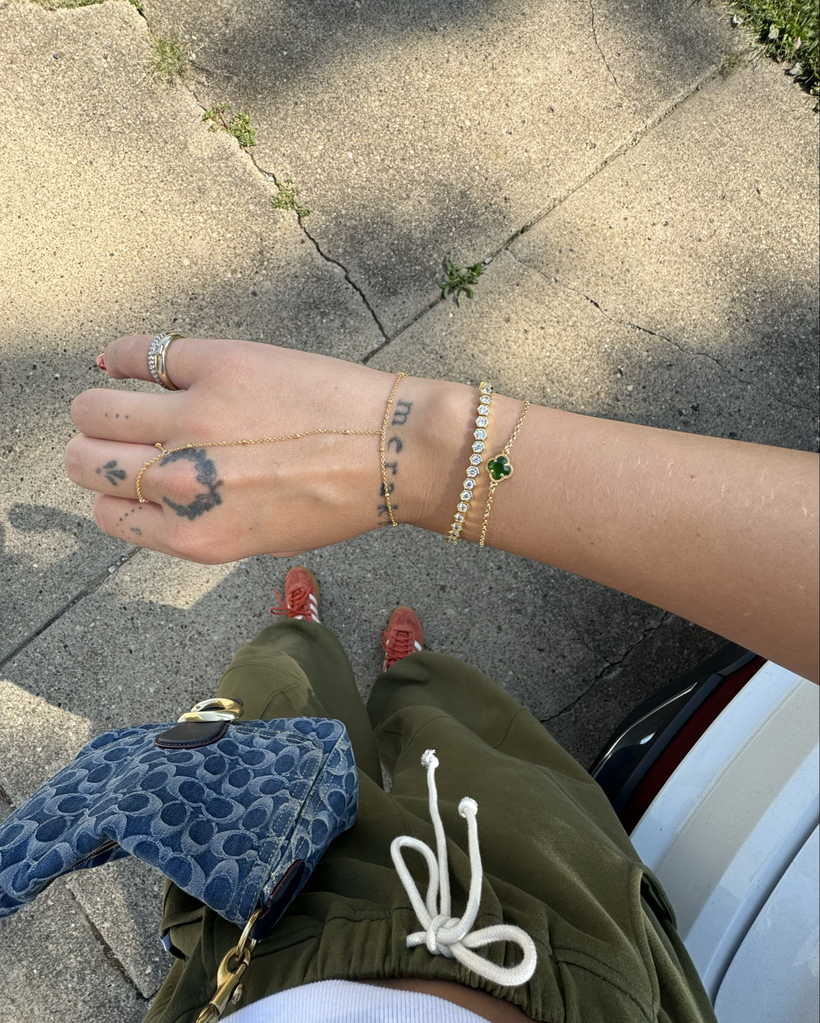 Mother 😜

Barrel sweatpants 🔥


#LTKShoeCrush #LTKBeauty #LTKStyleTip