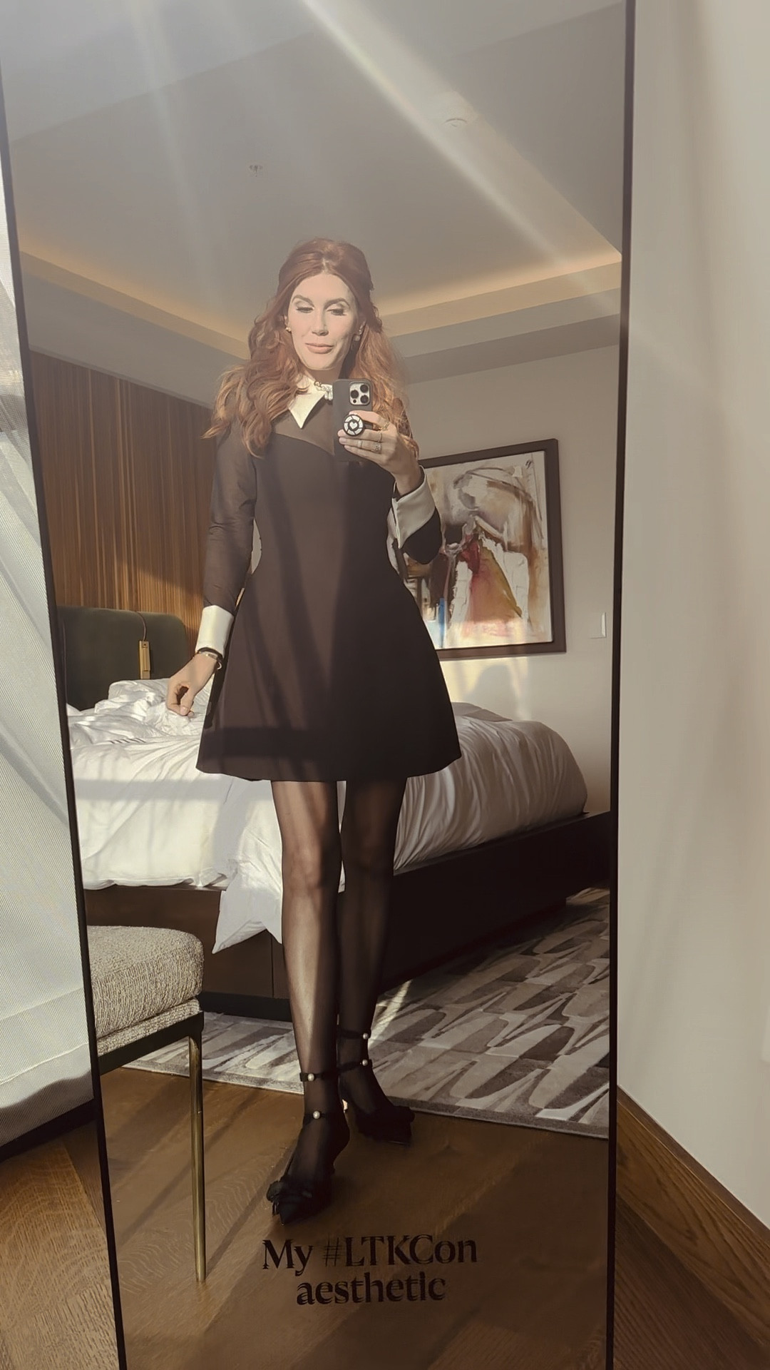 Day ✌🏻 of LTKcon. Watch to see what I’m wearing for my MainStage keynote🏆

#LTKCon #LTKWorkwear #LTKU