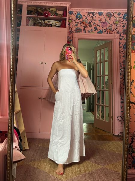 Abercrombie & Fitch Annual Dress Fest Sale! 6/7-6/10 ONLY. 20% off all dresses AND use code DRESSFEST for a stackable additional 15% off! Truly the best sale of the year ❤️

Strapless skimming linen blend dress in white wearing size xs petite

#LTKSaleAlert #LTKStyleTip #LTKSeasonal