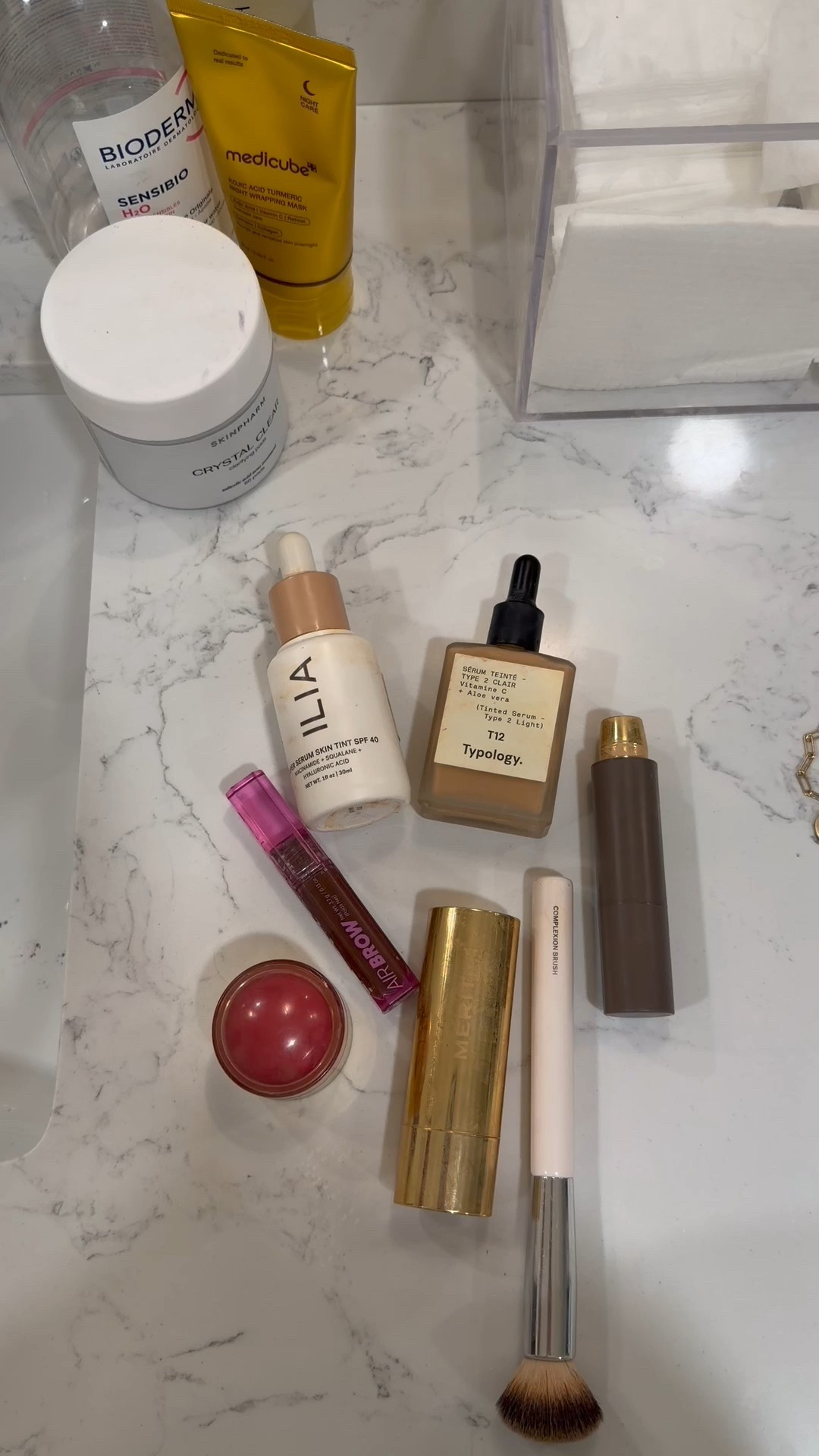 Top beauty picks for every day looks 
Shades 
Ilia : BomBom
Merit bronzer : Leo
Merit concealer : Linen
Merit Blush : Le BonBon or Apres  

#LTKGiftGuide #LTKBeauty