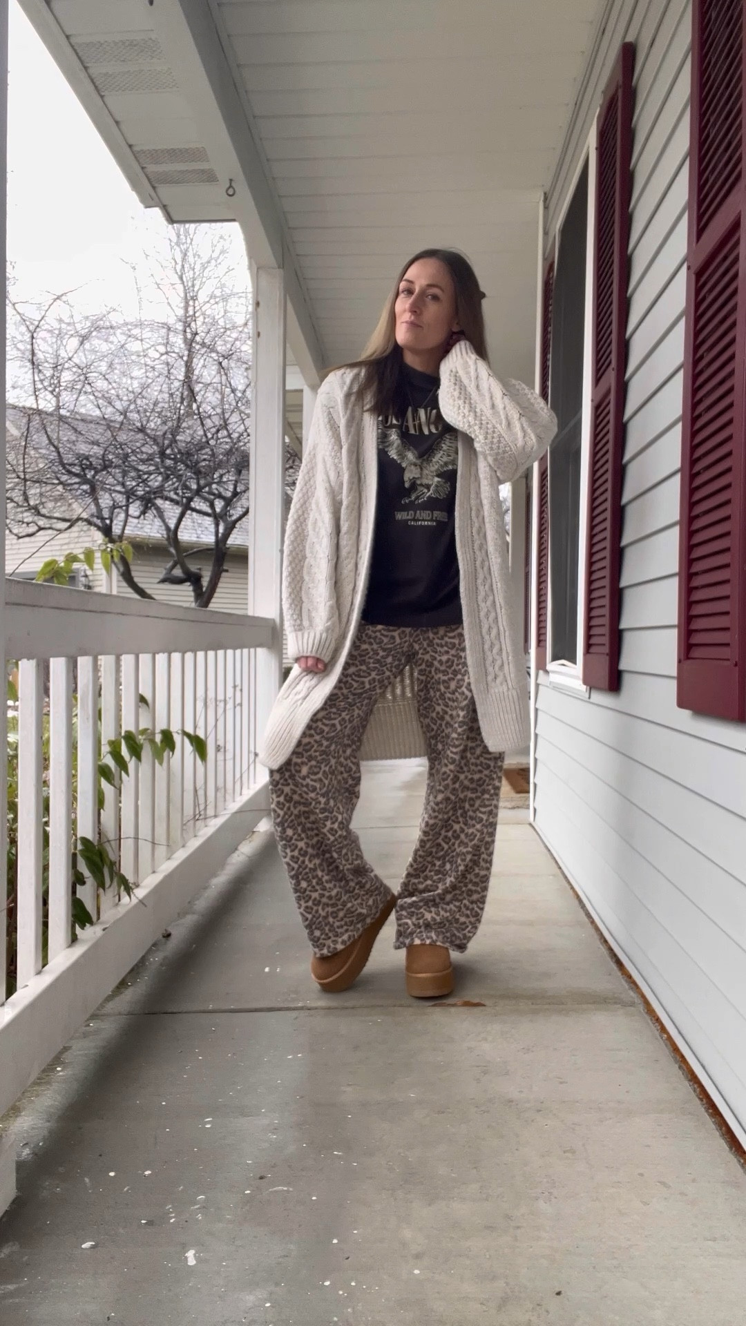 Everyday outfits. Easy outfits. Easy outfit ideas. Neutral basics. Winter outfits. Winter outfit idea. Casual outfits. Basic mom outfit. Casual outfit idea. Casual outfit. Everyday outfit. Mom outfit. Street style.

#LTKSeasonal #LTKFindsUnder100 #LTKFindsUnder50