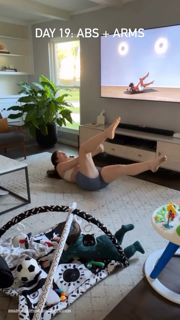 DAY 19: ABS + ARMS @Marika 

Pilates outfit, Pilates stylee

#LTKmomlife #LTKmorningroutine #LTKfitnessgoals