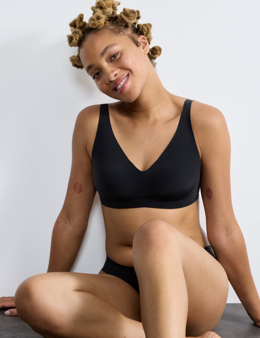 Zero Feel Soft Non Wired T-Shirt Bra (S-XL) | Marks & Spencer (UK)
