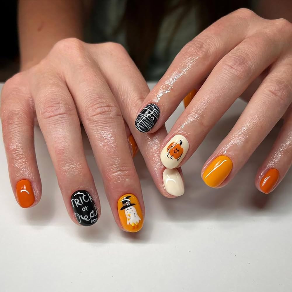 Halloween Cute Press on Nails Short Oval Fake Nails Cute Pumpkin Ghost Mummy Designs Glue on Nail... | Amazon (US)