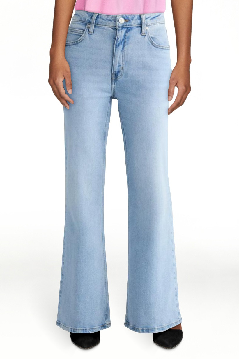 Scoop Women’s and Women’s Plus High Rise Creased Flare Jeans, 30'' Inseam, Sizes 0-28W | Walmart (US)
