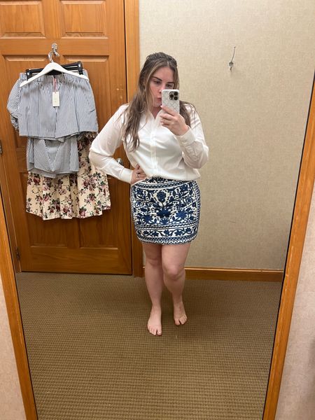 Summer outfit 

Midsize outfit, blue and white skirt, vacation outfit, business casual outfit, European summer outfit 

Skirt - large 
Top - large 

#LTKstyletip #LTKSeasonal #LTKmidsize