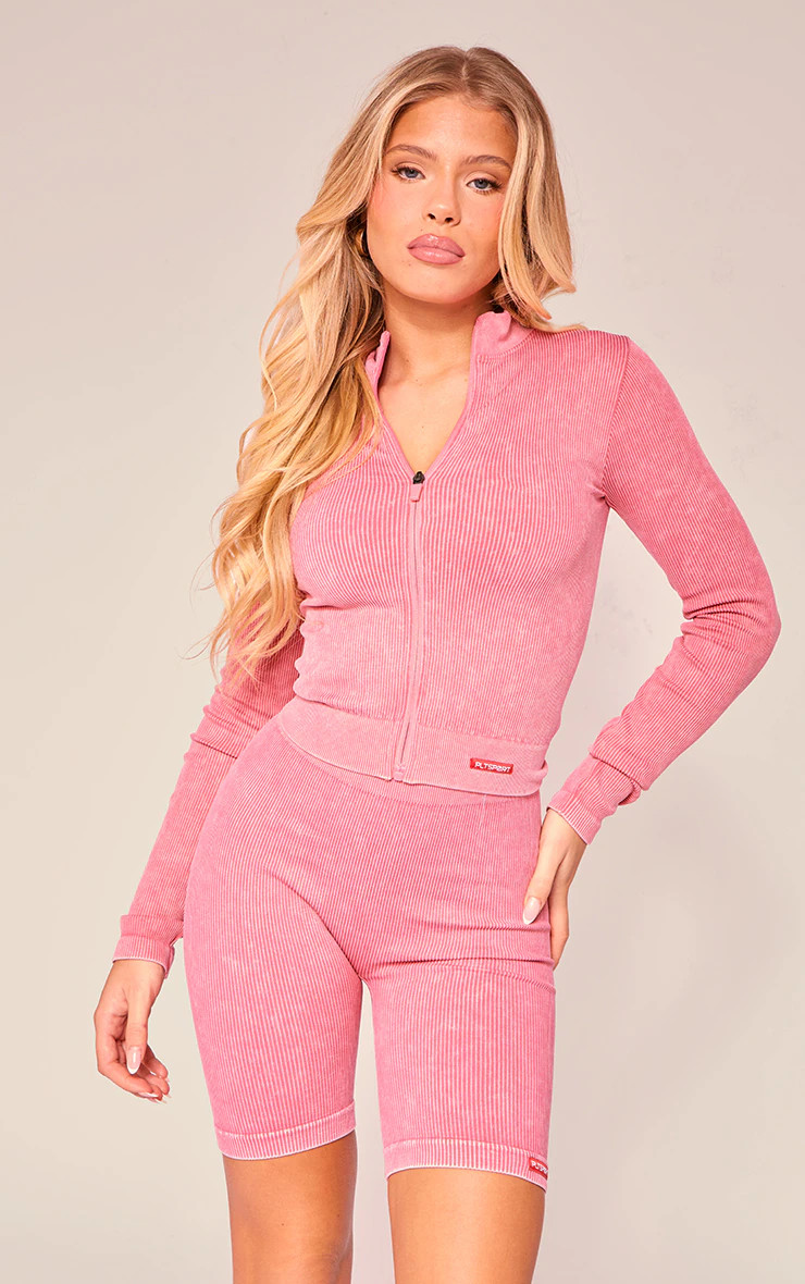 Raspberry Plt Sport Acid Wash Seamless Booty Shorts | PrettyLittleThing UK