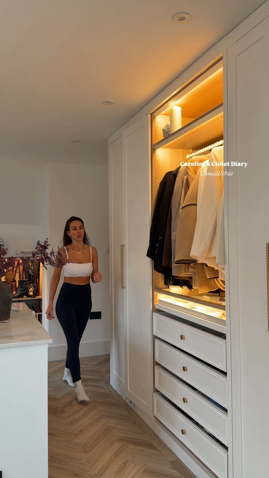 Dress code: casual chic ✨
This is exactly what I’d wear for it ~ the perfect January outfit of the day. You could easily swap the trainers for a pair of boots to elevate the whole look.

#LTKwinter #LTKstyletip