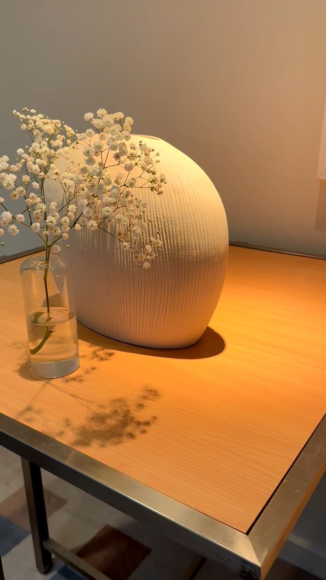 Beautifully crafted vases make the perfect gift — timeless, thoughtful, and always in style. ✨
#VaseGift #HomeDecor #ElegantGifting #DesignDetails #TimelessStyle

#LTKGiftGuide #LTKHome