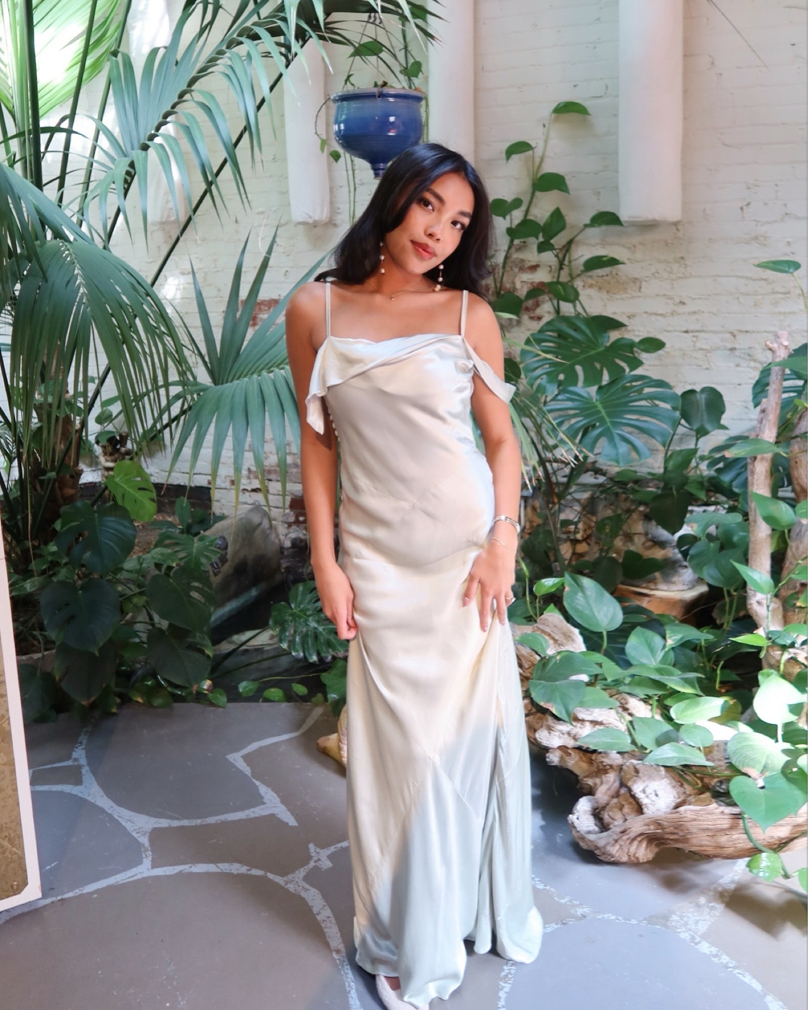 The perfect wedding guest dress


#LTKStyleTip #LTKWedding #LTKPetite