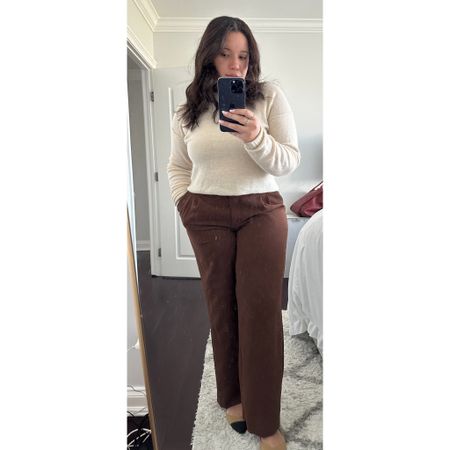 Office outfit of the day! I love these trousers!! 

#LTKworkwear