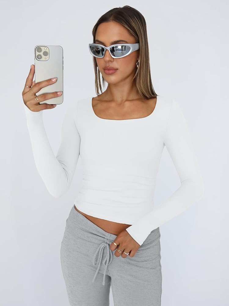 Trendy Queen Womens Long Sleeve Shirts Crop Tops Basic Tight Slim Fit Y2K T Shirts Winter Clothes... | Amazon (US)