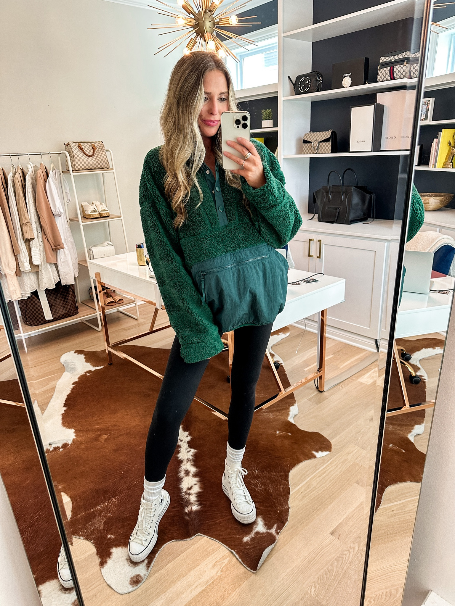 Maternity style / oversized sweatshirt 

Small in the sweatshirt and leggings. 7 in the sneakers 


#LTKshoecrush #LTKunder100 #LTKstyletip