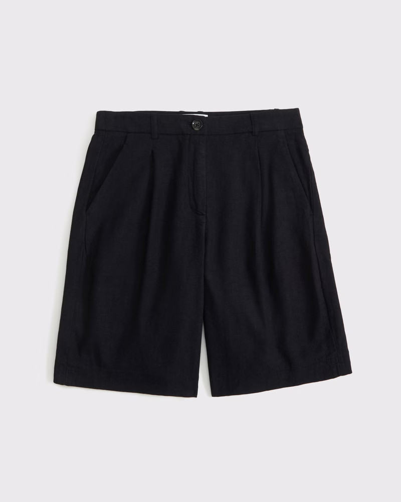 Curve Love Mid Rise Linen-Blend Bermuda Short | Abercrombie & Fitch (UK)