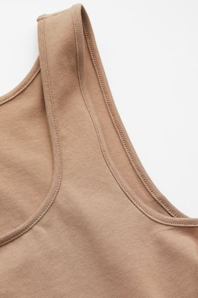 Cropped vest top | H&M (UK, MY, IN, SG, PH, TW, HK)