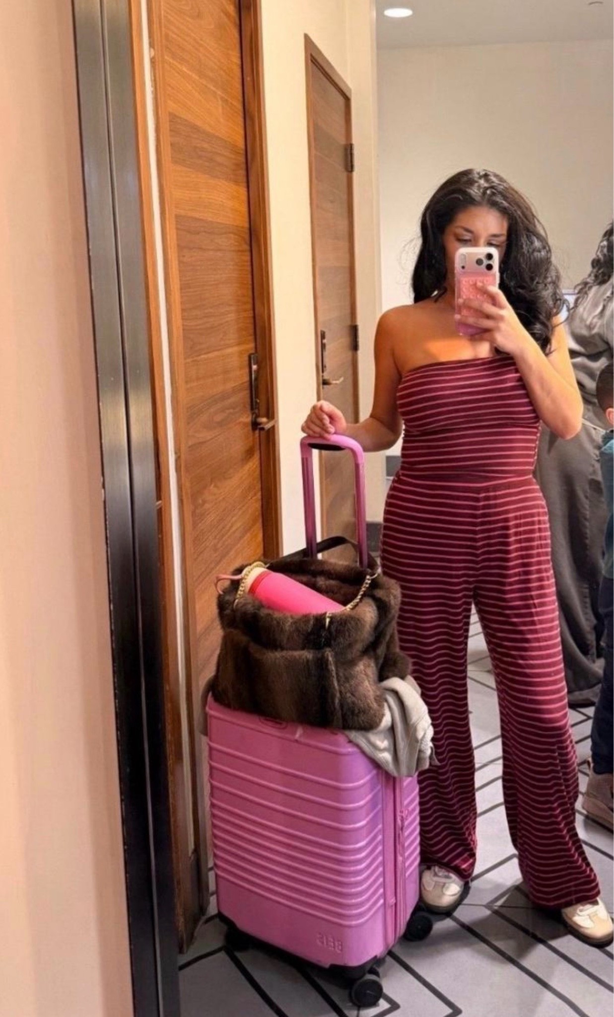 Travel day, but make it cute 💕 Comfy stripes, sneakers, and a pop of pink for the airport.

#TravelStyle #AirportOutfit #ComfyStyle

#LTKootd #LTKstorytime #LTKTravel