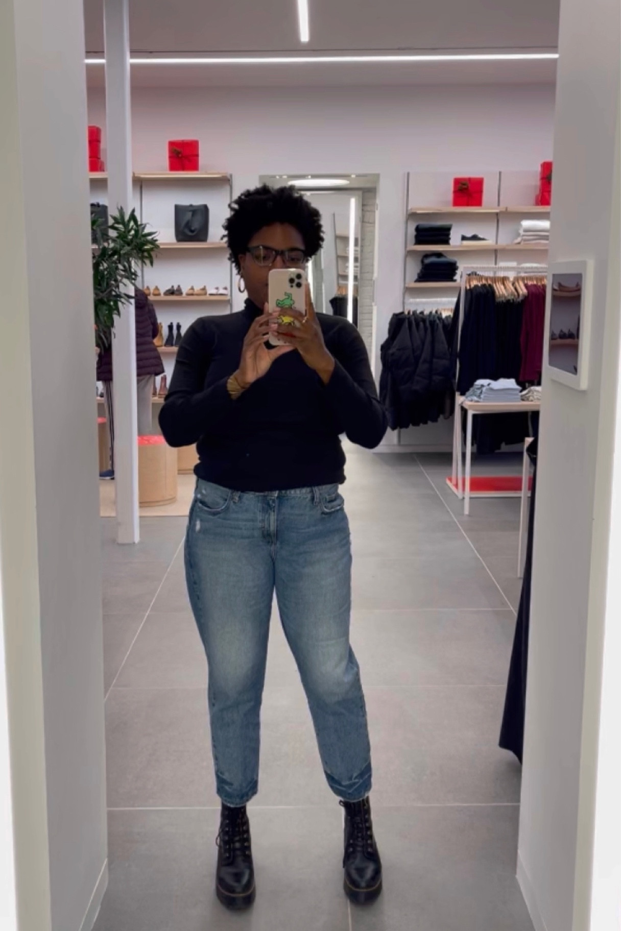 Stopped by Everlane for their SuperPima Cotton Turtleneck. I’d had one of my wishlist for the fall season. I love how it fits to my body and best of all if comes in plus size options as well. 

#LTKcurves #LTKSeasonal #LTKunder50
