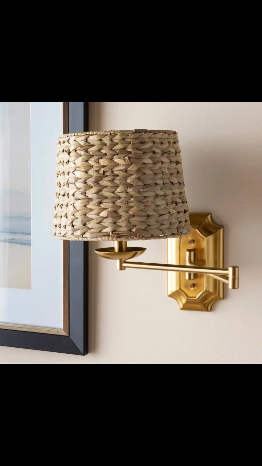 Loving both of these brass wall mount light fixtures.

Trying to decide which one I like best.

Brass wall mount light with sea grass woven shade or brass wall mount fixture with patterned pleated fabric shade.

#LTKSaleAlert #LTKFindsUnder100 #LTKHome