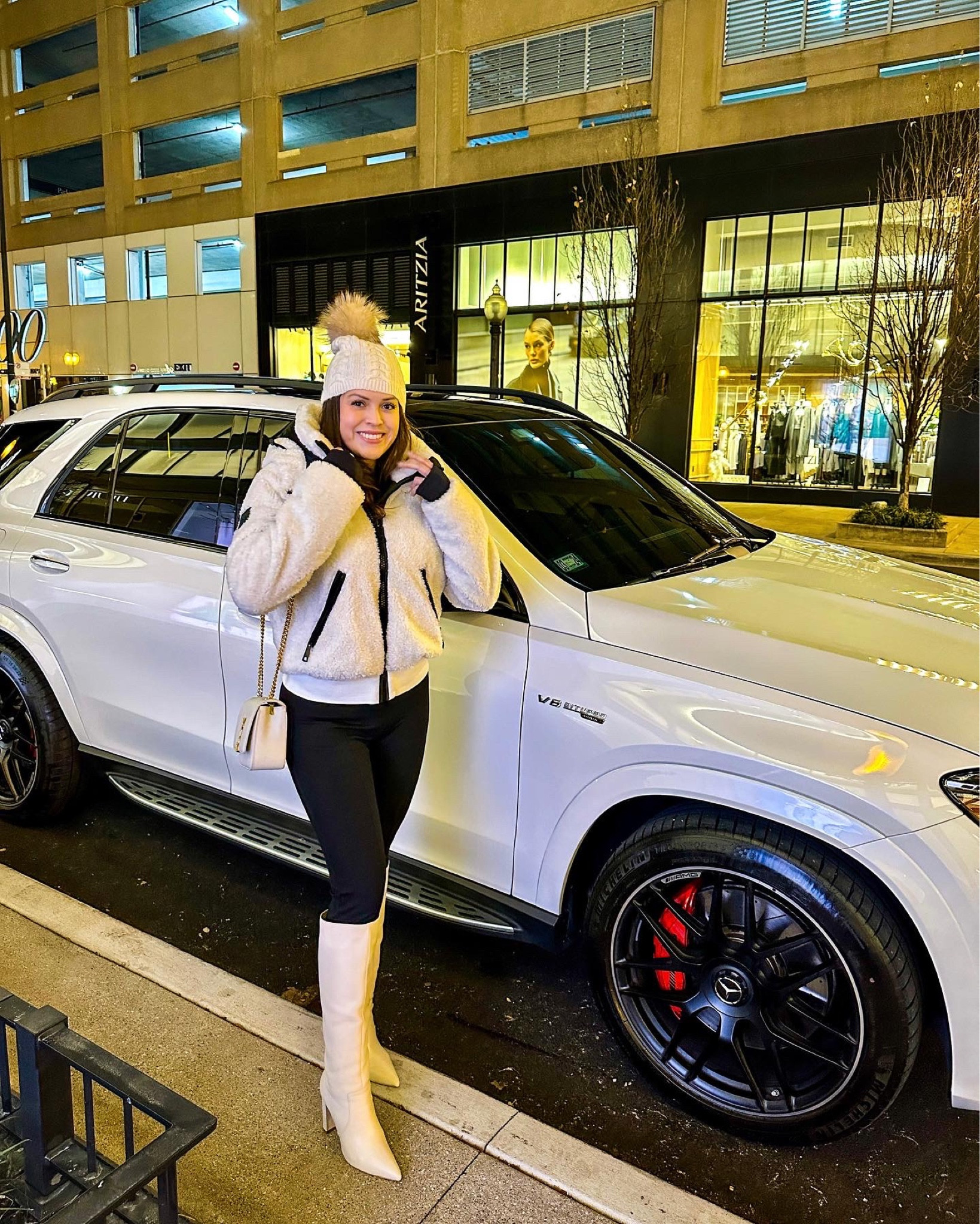 Teddy coat 

The cutest teddy coat and winter white boots! 

#LTKSeasonal #LTKsalealert #LTKGiftGuide