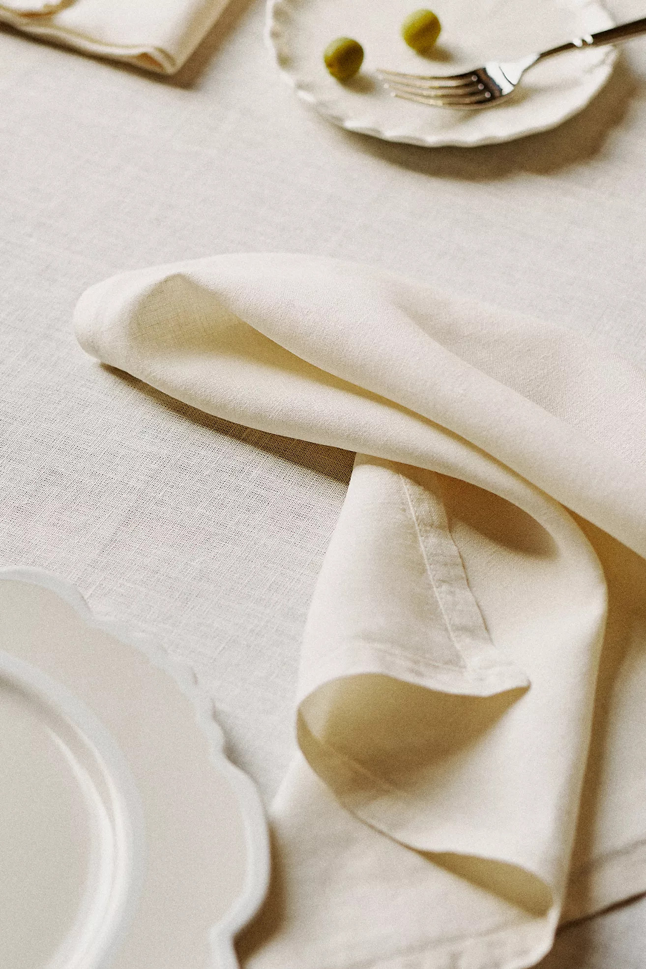 Edison Portuguese Linen Napkins, Set of 4 | Anthropologie (US)