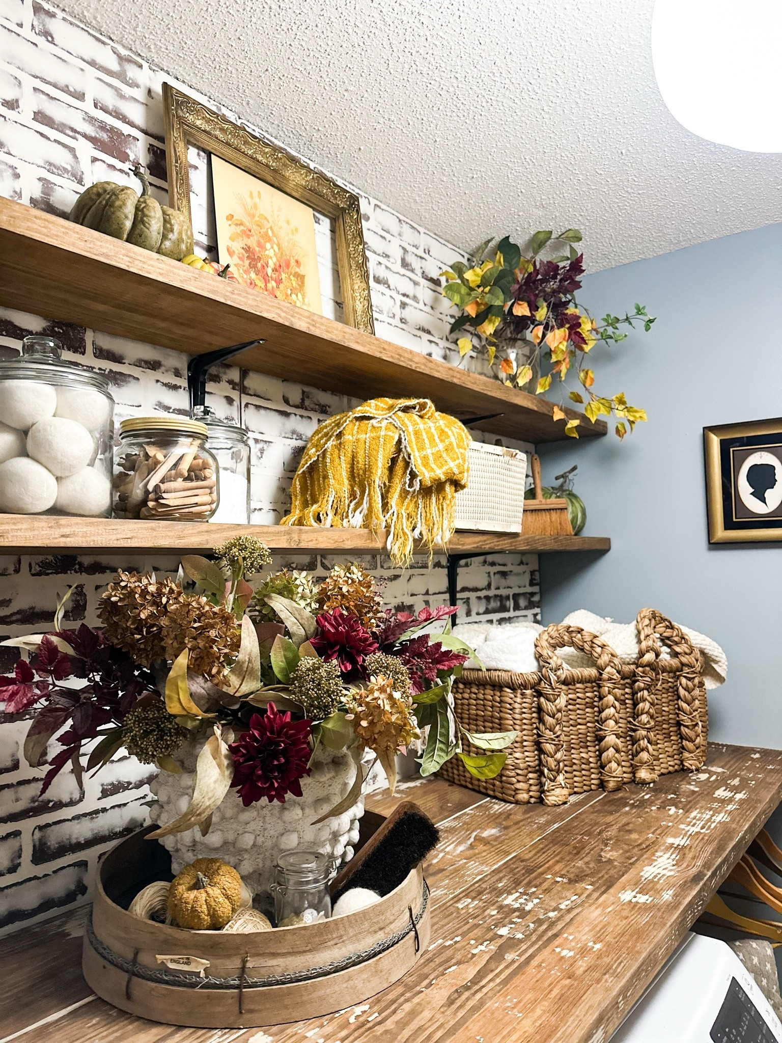 Cozy fall laundry room

#LTKHome #LTKSeasonal #LTKSaleAlert