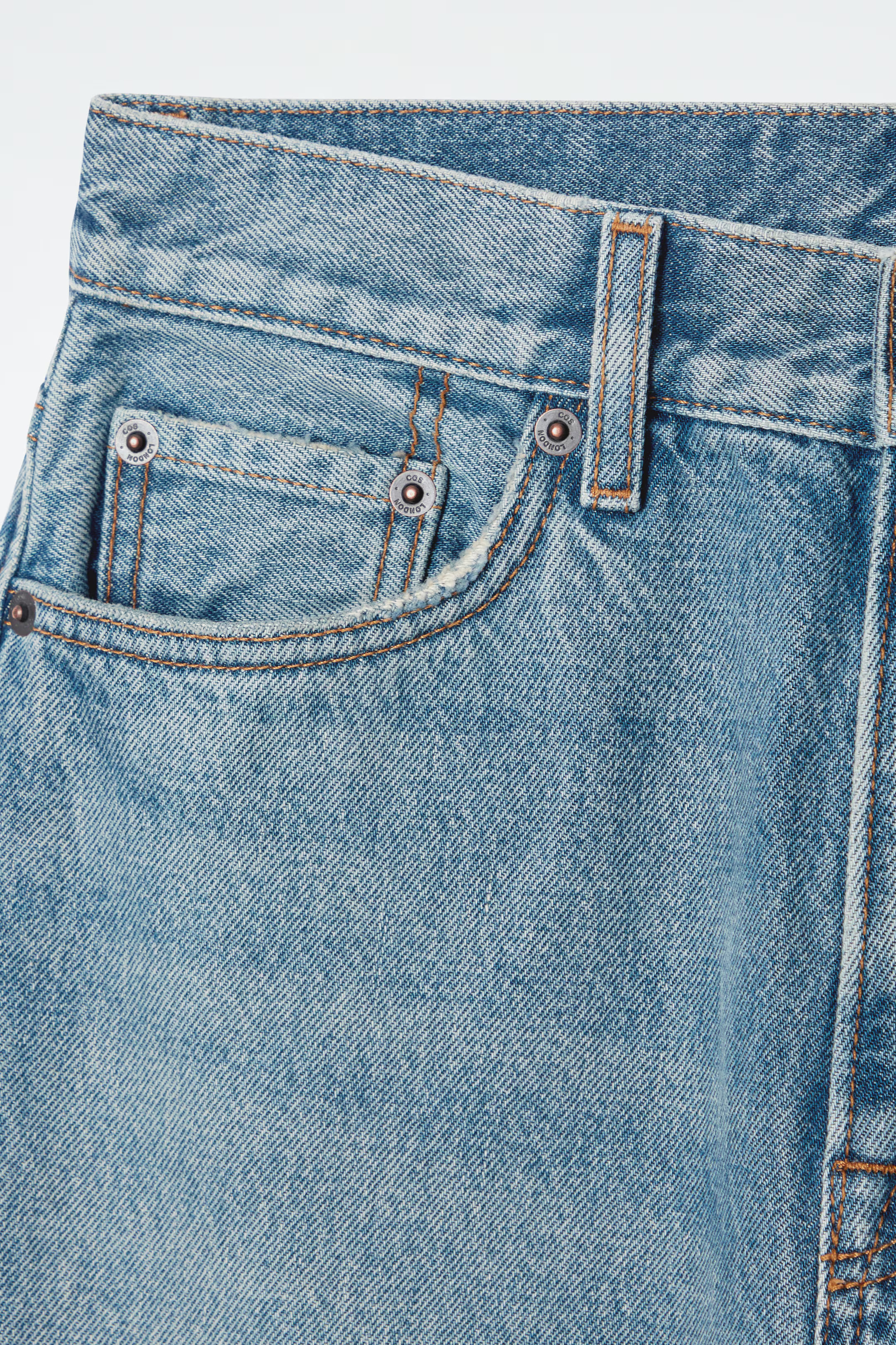 COLUMN STRAIGHT-LEG JEANS - LIGHT BLUE | COS (EU)