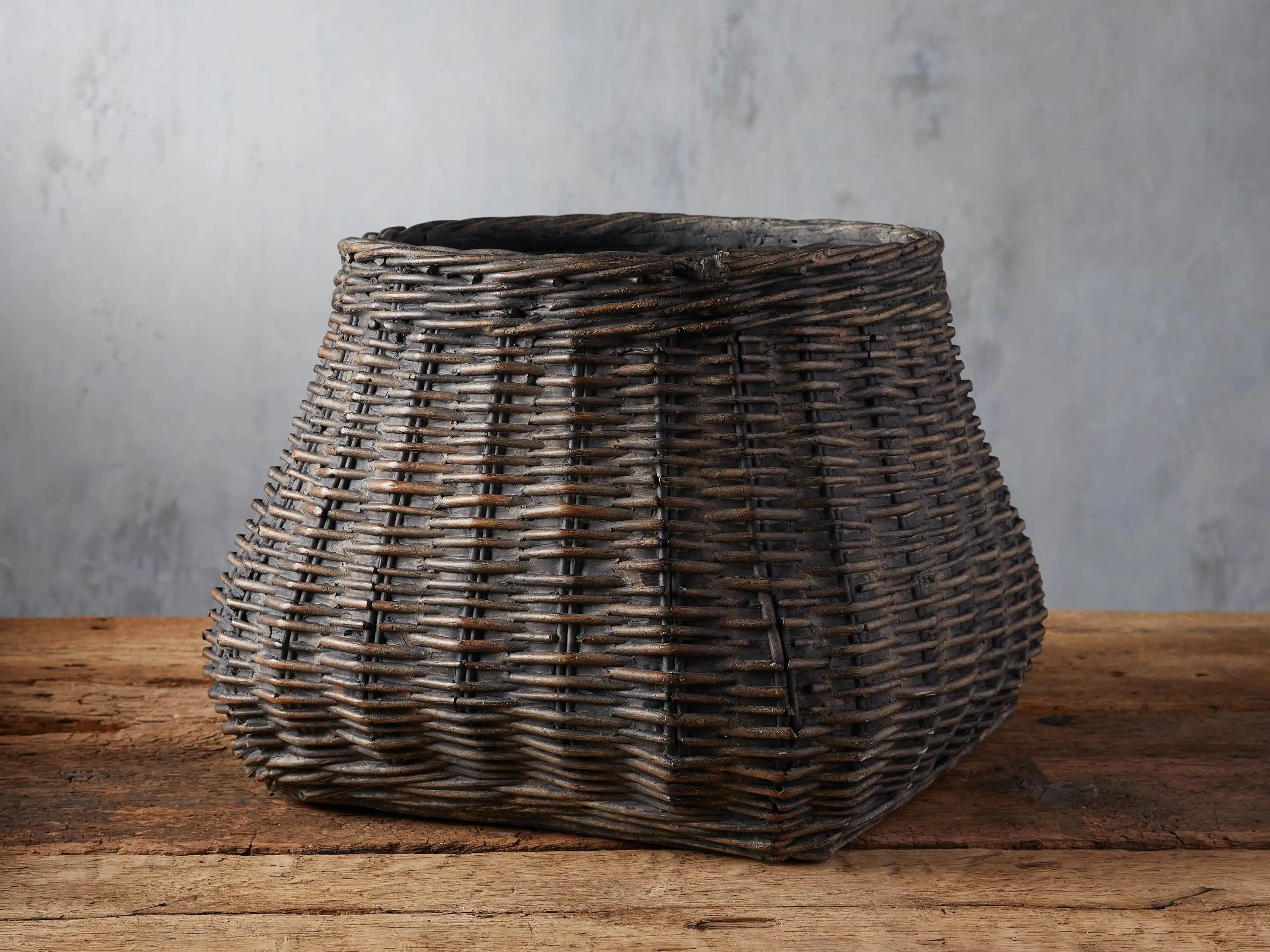 Callista Planter | Arhaus