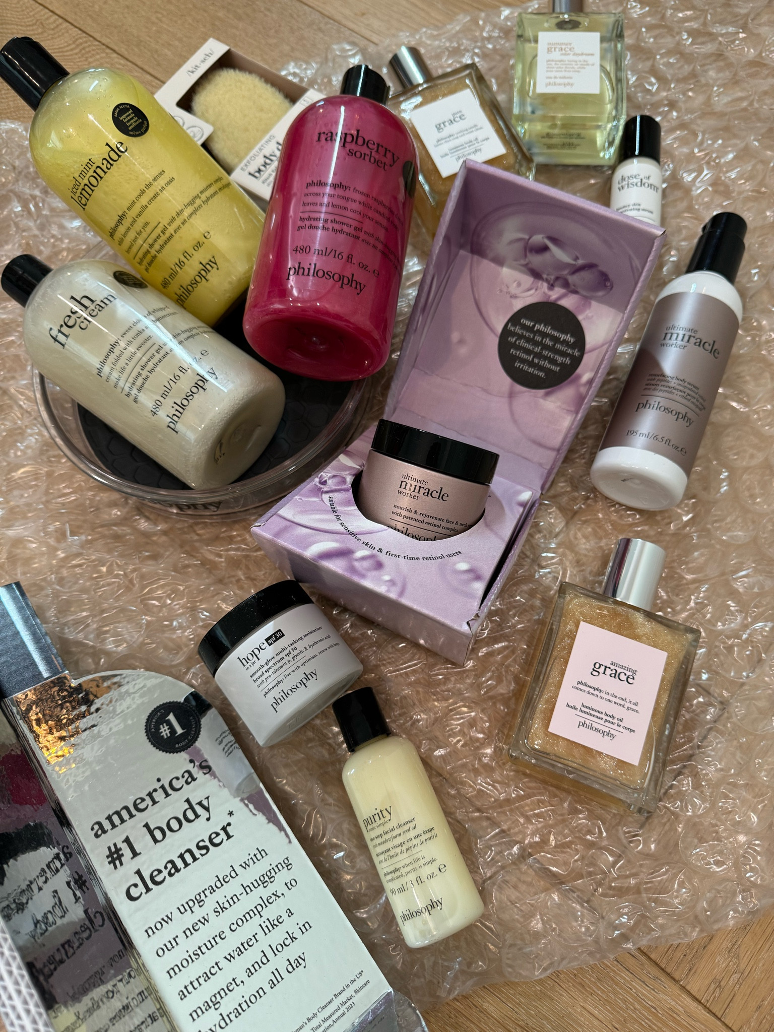 New bath essentials from philosophy. Love their shower gel - it’s aesthetic to have on display in the bathroom too and love using this brand for bubble baths for the boys.

Also the luminous body oil looks incredible - can’t wait to try! 



#LTKFindsUnder50 #LTKBeauty #LTKKids