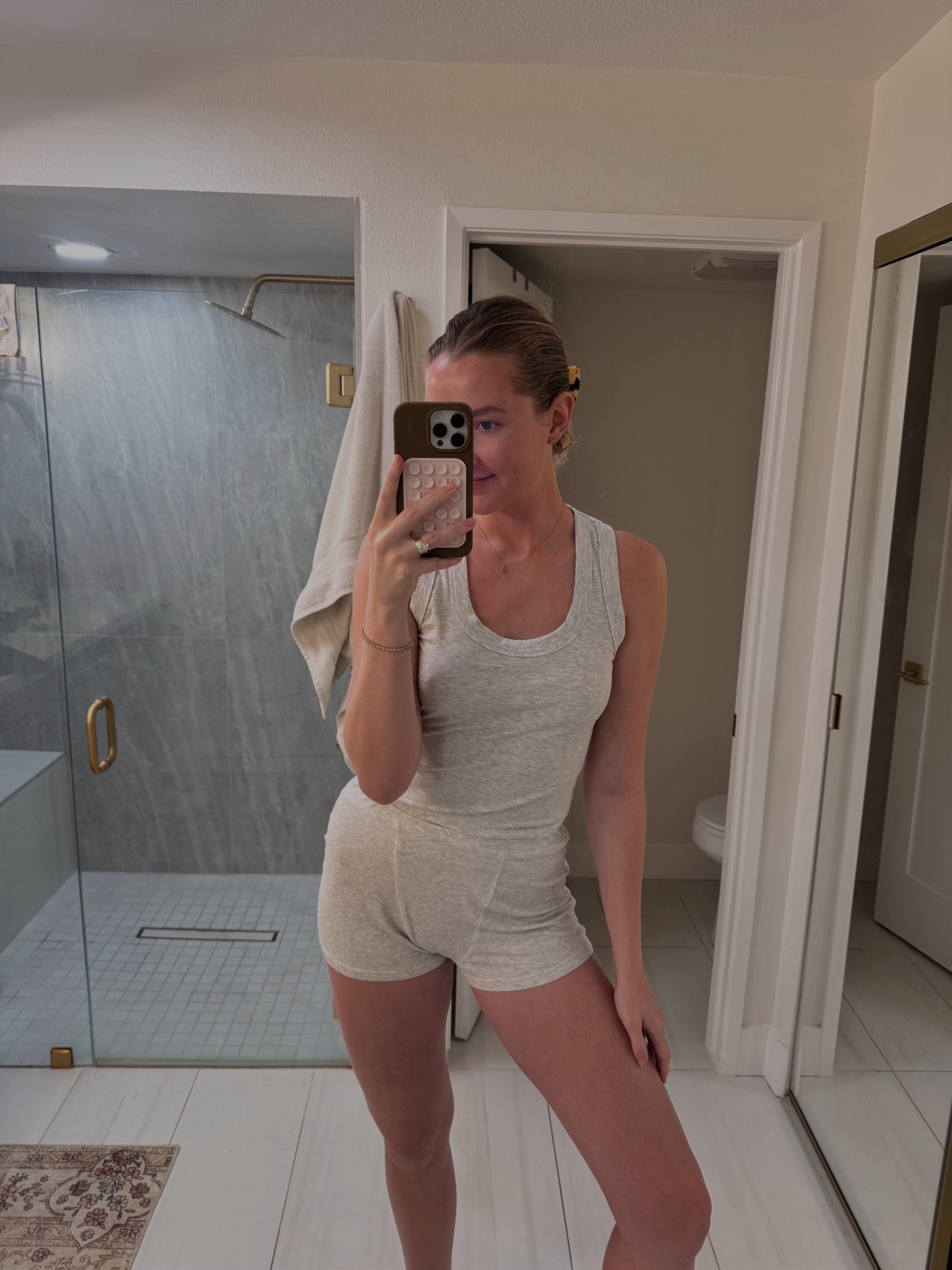 the MOST comfortable pajamas. wearing a medium ☁️ pjs, summer pjs, pj set, under $25

#LTKFindsUnder100 #LTKFindsUnder50 #LTKSpringSale