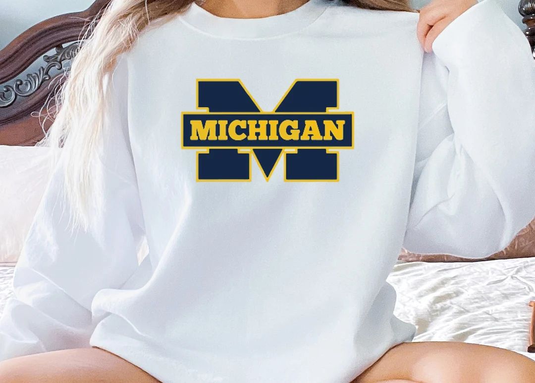 University of Michigan College Football Sweatshirt Michigan - Etsy Canada | Etsy (CAD)