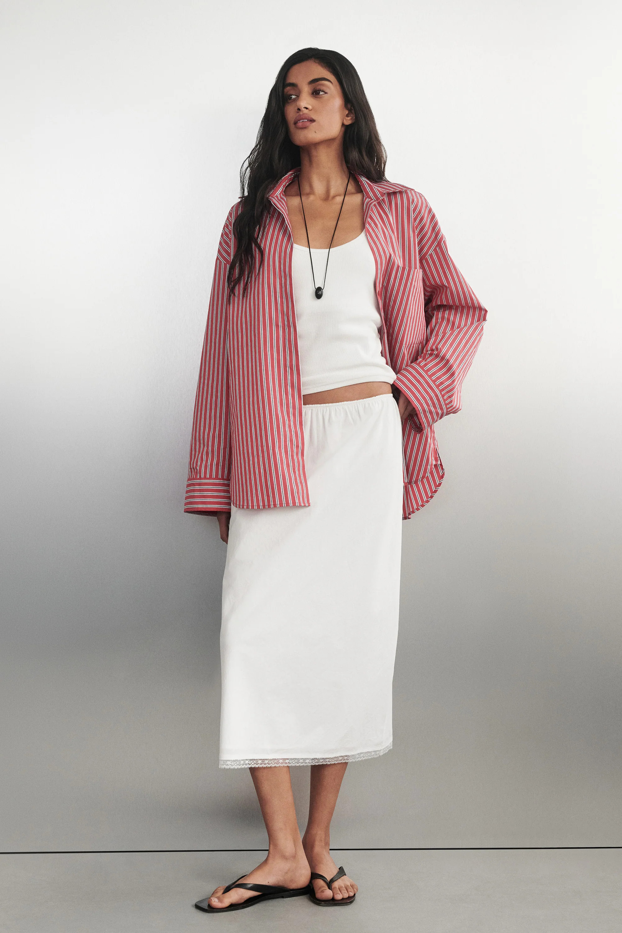 ROSIN WHITE KNEE LENGTH SKIRT | DISSH