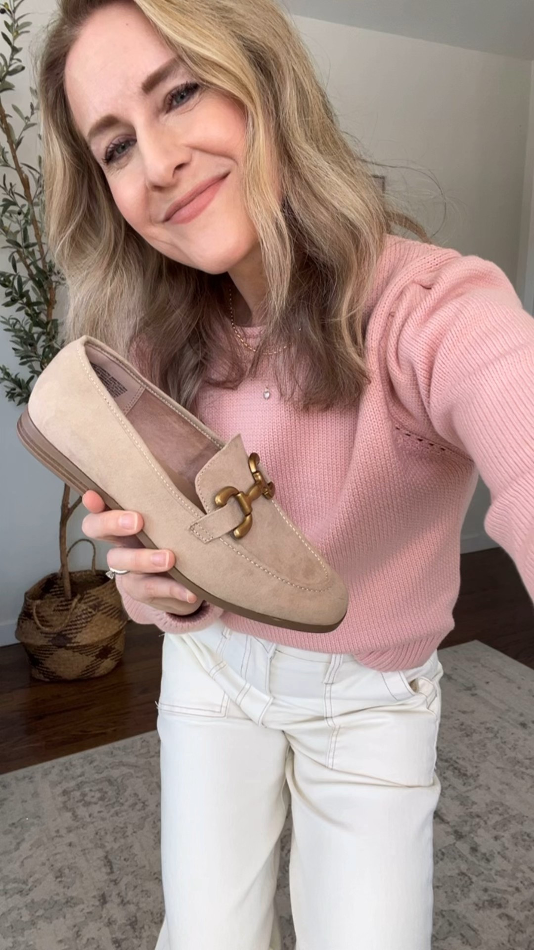 A moment for these Walmart loafers 😍 Love the neutral color, faux suede, memory foam insoles and gold hardware. Fit true to size. #walmartfinds 