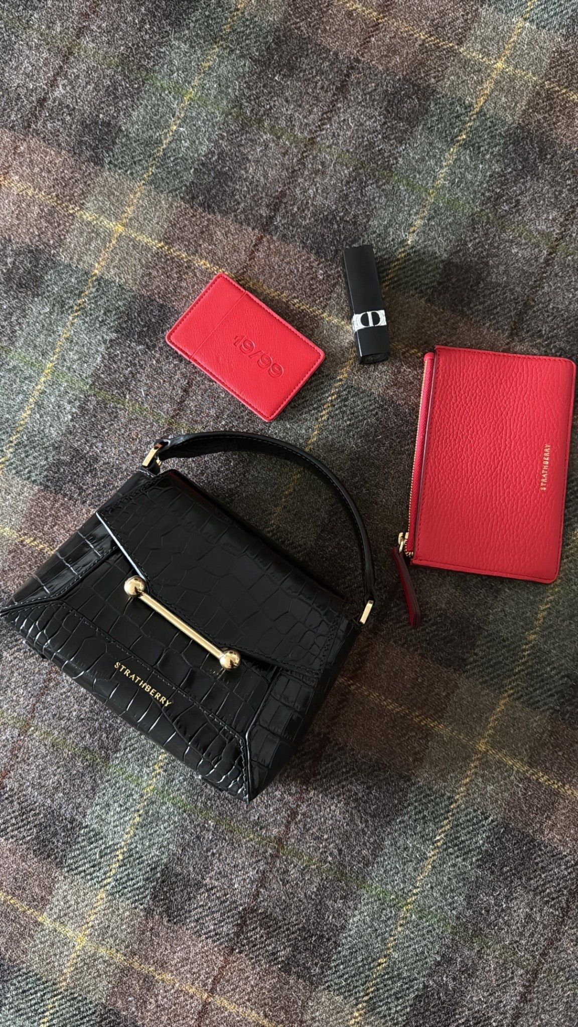 Strathberry Nano Mosaic Bkack Croc bag and Red pebble leather wallet 🖤♥️

#LTKOver40