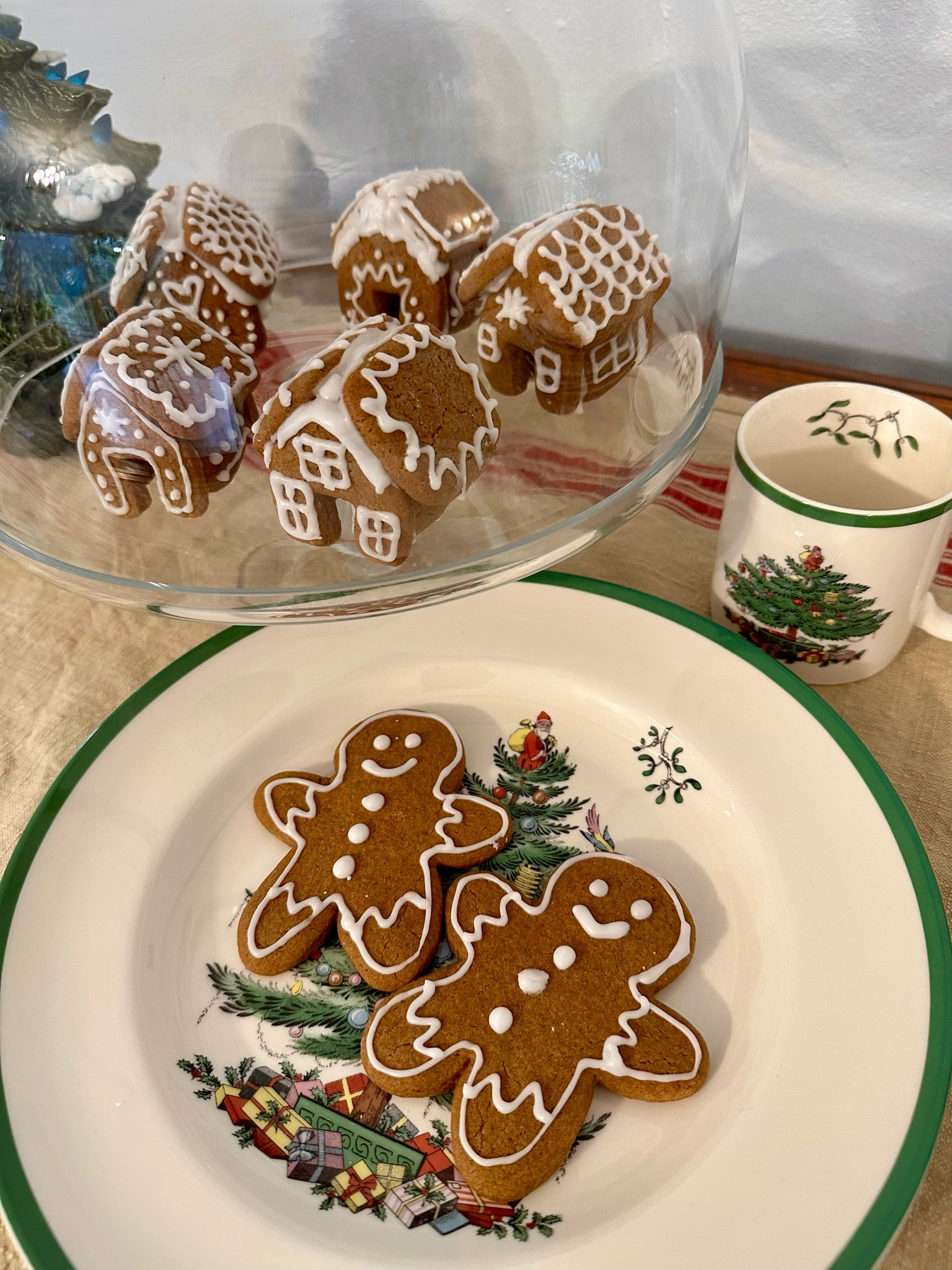 Materials to make mini gingerbread houses  

#LTKHoliday #LTKHome #LTKSeasonal